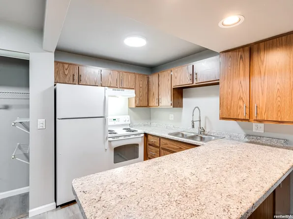 Nova Apartments