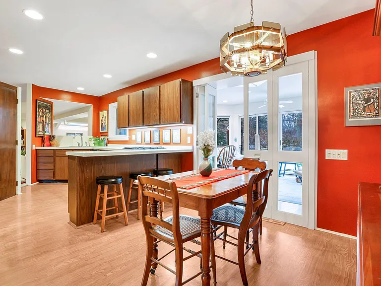 162 Denison Dr — Photo 11
