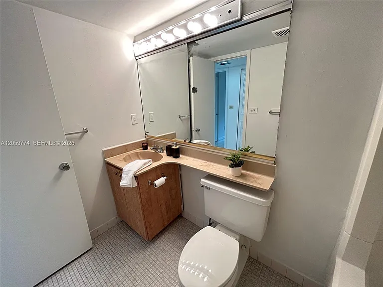 14301 N Kendall Dr #109B — Photo 11