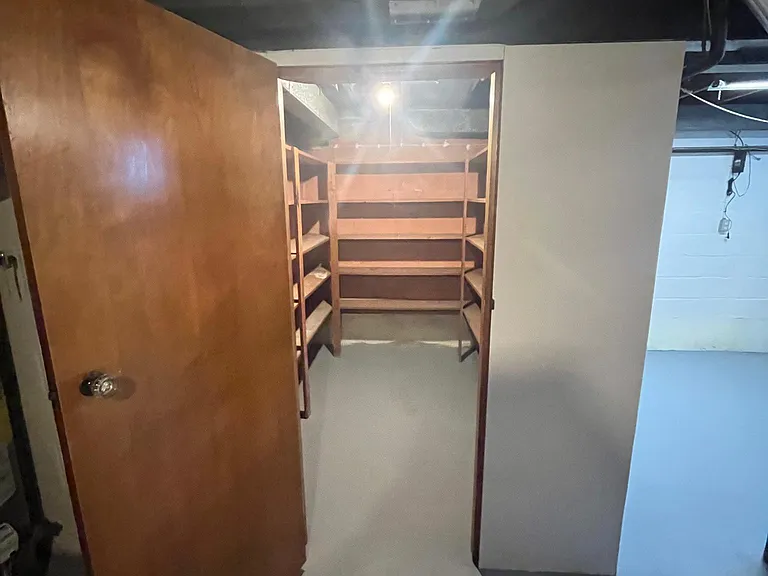 Storage area (basement)