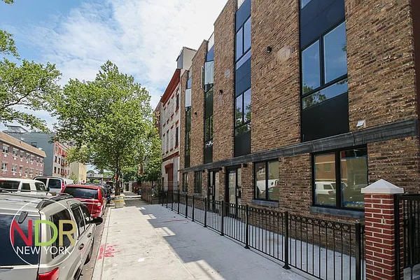 Rented by Next Door Realty NYC | media 16