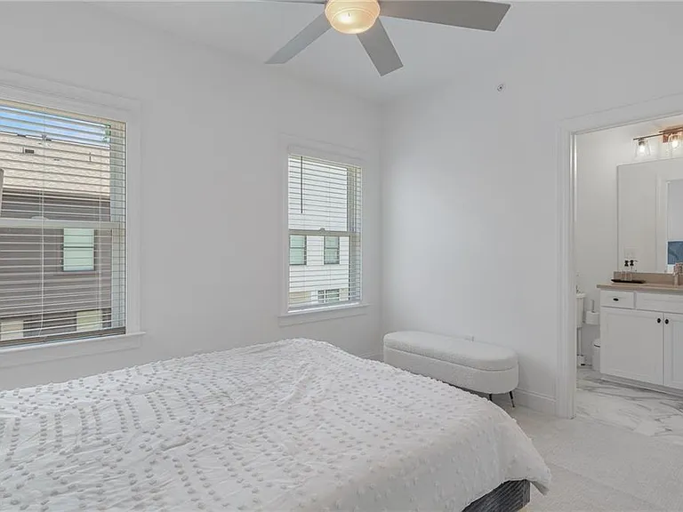 6543 Beacon Dr — Photo 28
