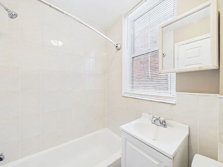 207 S 60th Street — Photo 13
