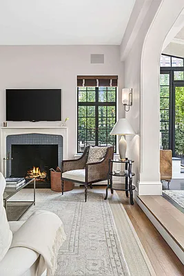 Rented by Corcoran | media 40