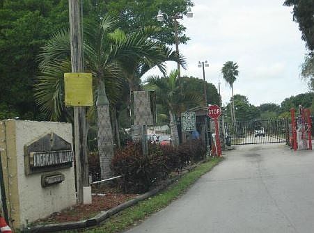 1st image of 19800 SW 180th Ave Lot 118