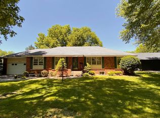 849 W Primrose St, Springfield, MO 65807