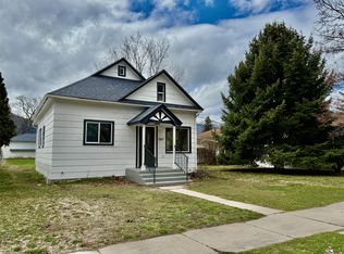307 N 5th St, Hamilton, MT 59840