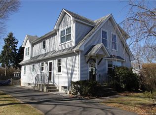5 W Haycock Point Rd, Branford, CT 06405