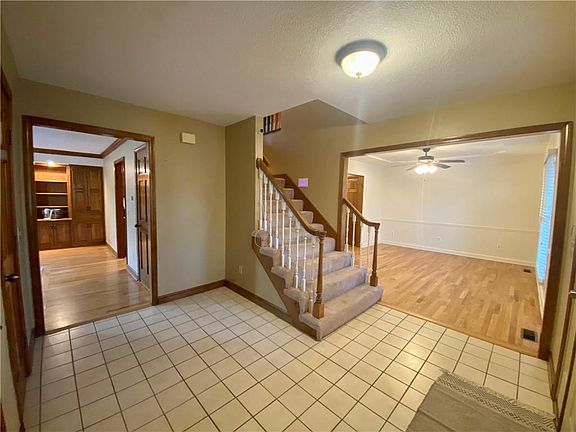 5th image of 1101 Wellington Way