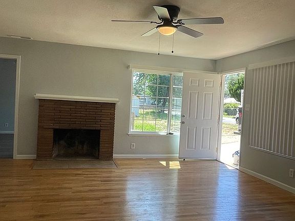 4th image of 1129 Eugene Ave