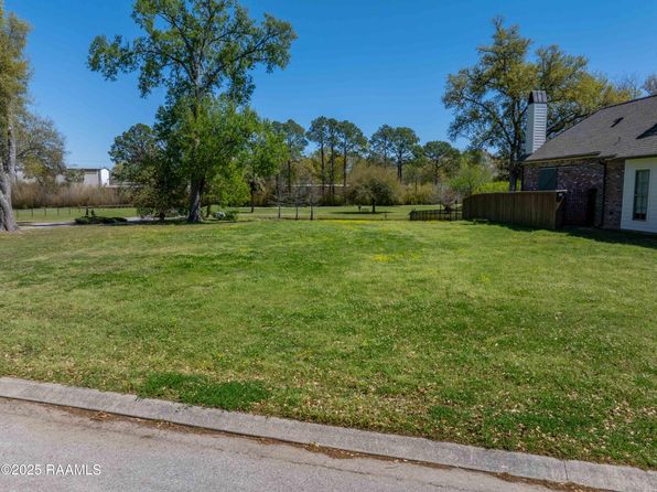 314 Opus One Dr, Broussard, LA 70518