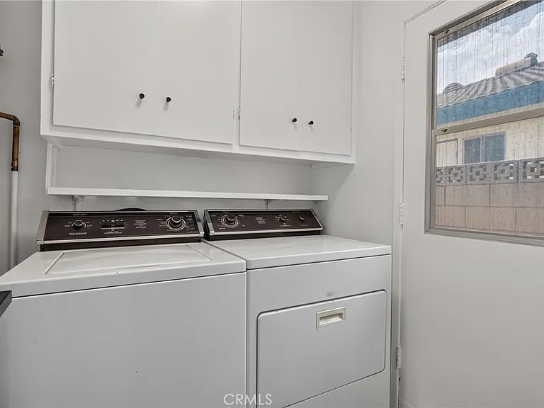 9624 Swinton Ave — Photo 26