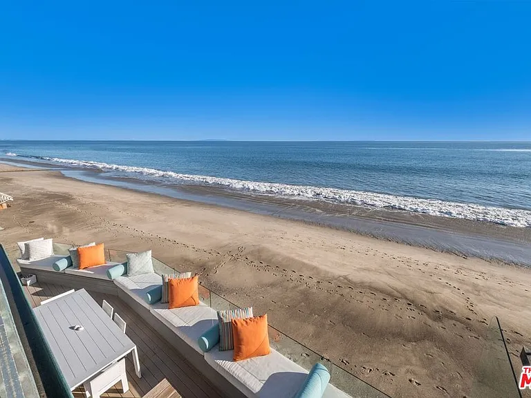 27212 Escondido Beach Rd — Photo 15
