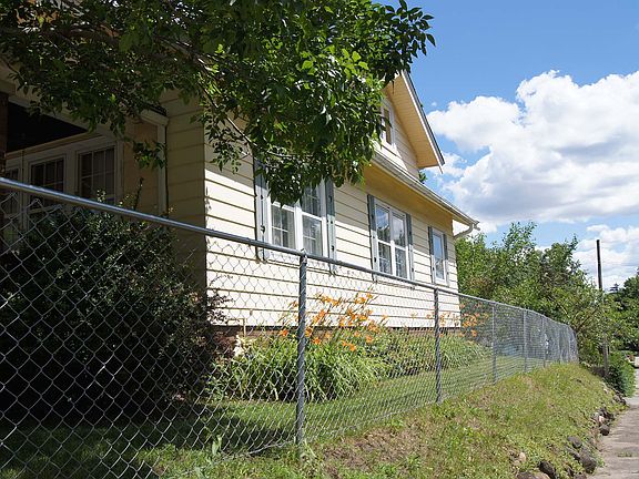 4th image of 2301 15th Ave