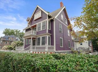 4 Hooper St, Dorchester, MA 02124
