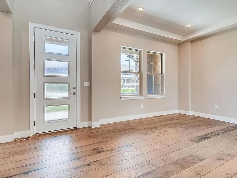 16123 Swan Mountain Dr — Photo 5