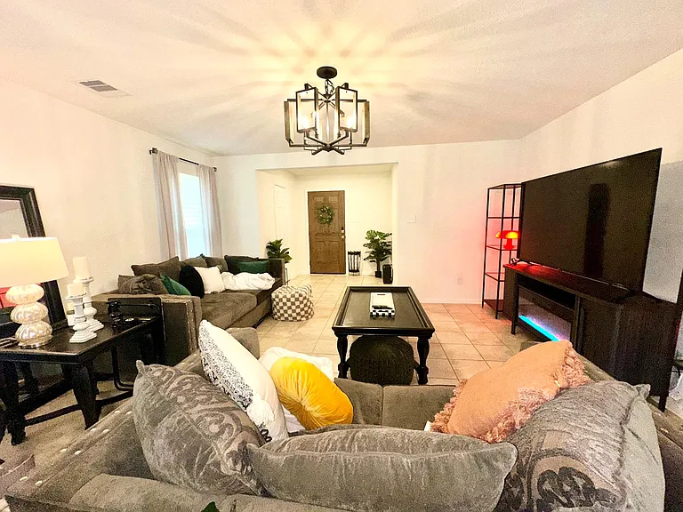 25323 Queens Causeway Ln — Photo 10