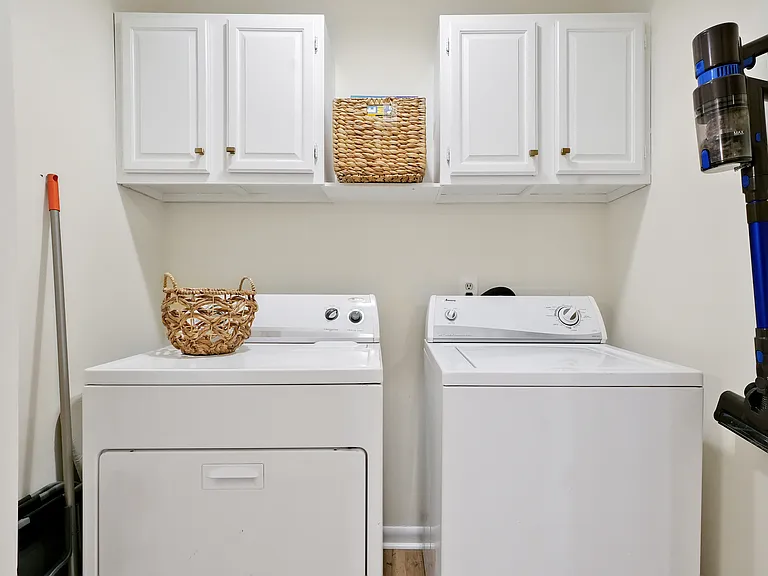 1800 Eastwood Rd #215 — Photo 8