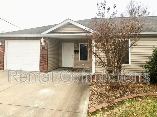 1108 N Fair St APT D, Marion, IL 62959