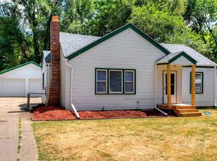 1711 59th St, Des Moines, IA 50322