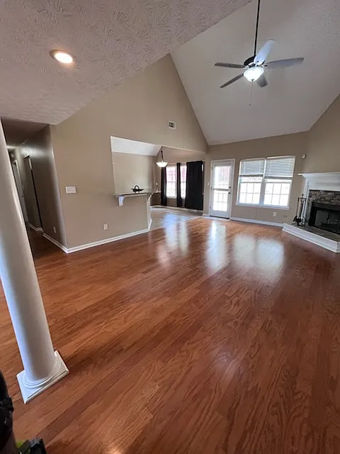 Building Photo - 370 Wynbrook Dr