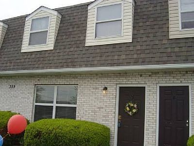 1st image of 389 Douglas Ave