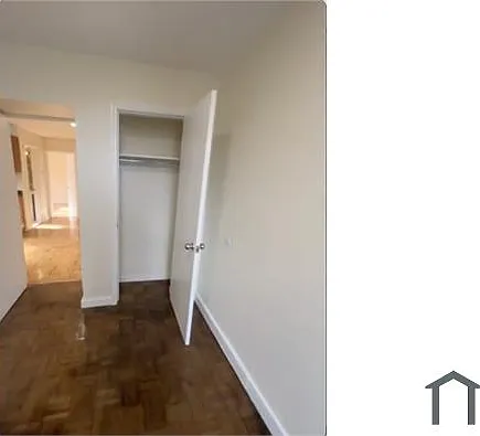 2230 Strauss St — Photo 4