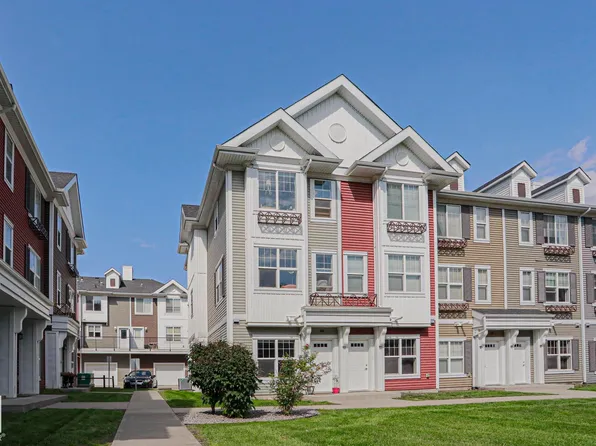 2803 James Mowatt Trl SW #88, Edmonton, AB T6W 2P5