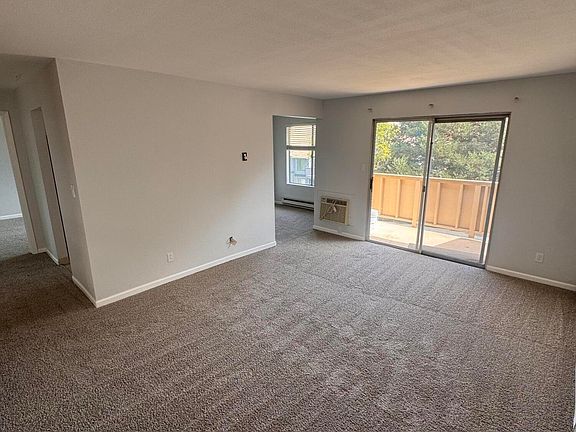 5th image of 3949 Clear Acre Ln APT 284