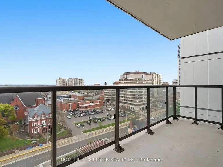 55 Duke St W #1002 — Photo 21
