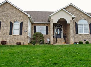 760 Carroll Creek Rd, Johnson City, TN 37601