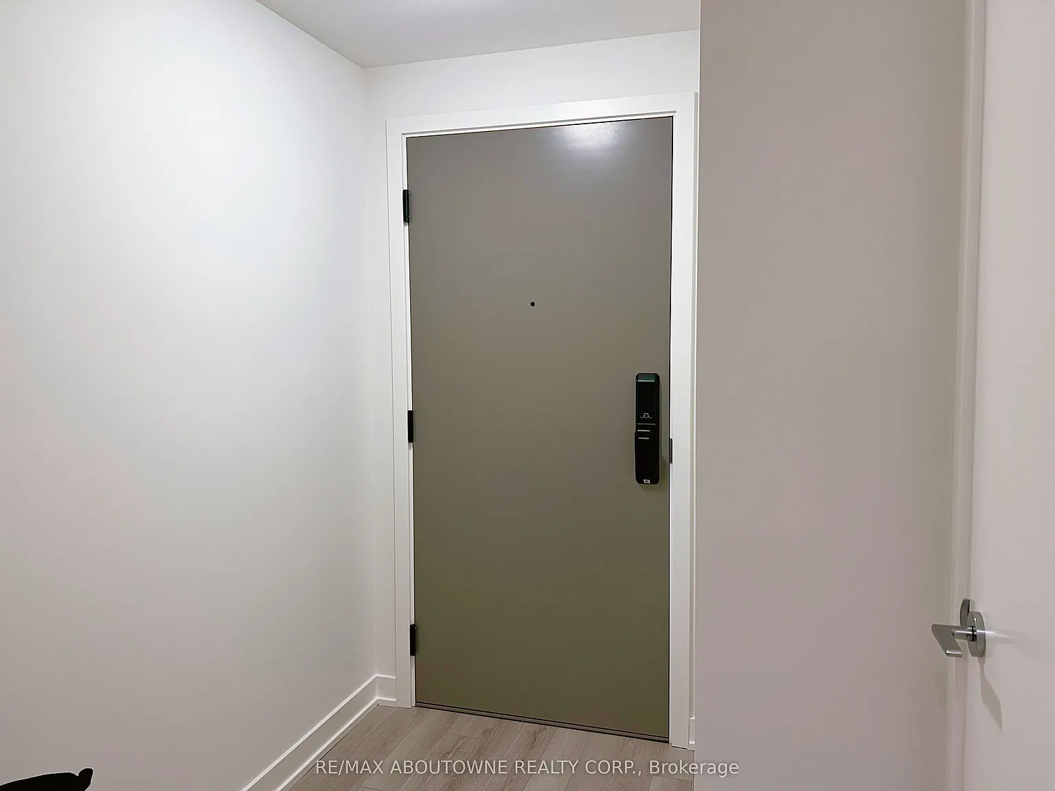 2 bed, $2,300 — Photo 2