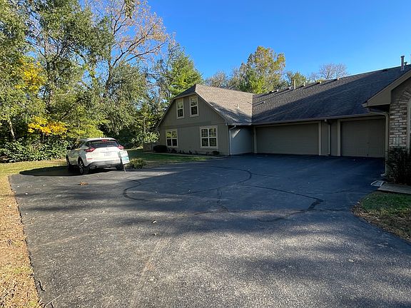 2nd image of 7547 Briarstone Dr