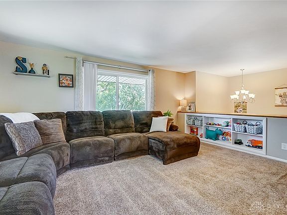 4th image of 6006 Verdi Dr