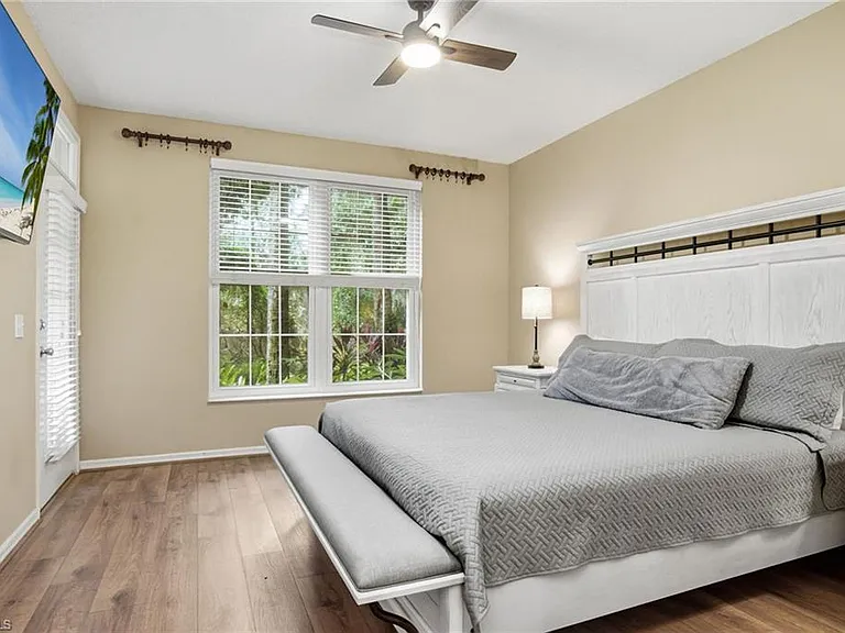 77 Silver Oaks Cir #8102 — Photo 15