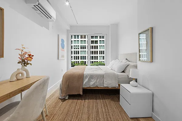 Bedroom, photo 2