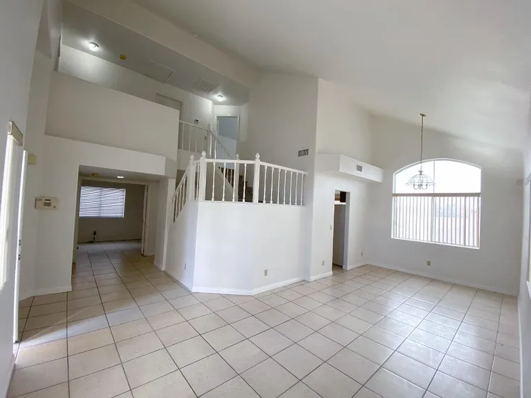 3982 Round Wood St — Photo 2