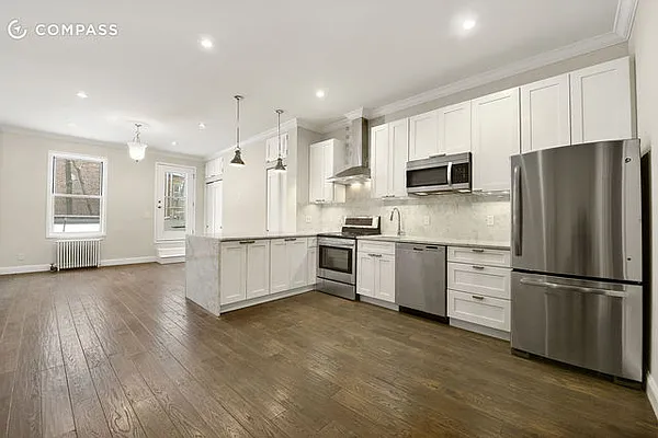 Rented by Compass | media 12