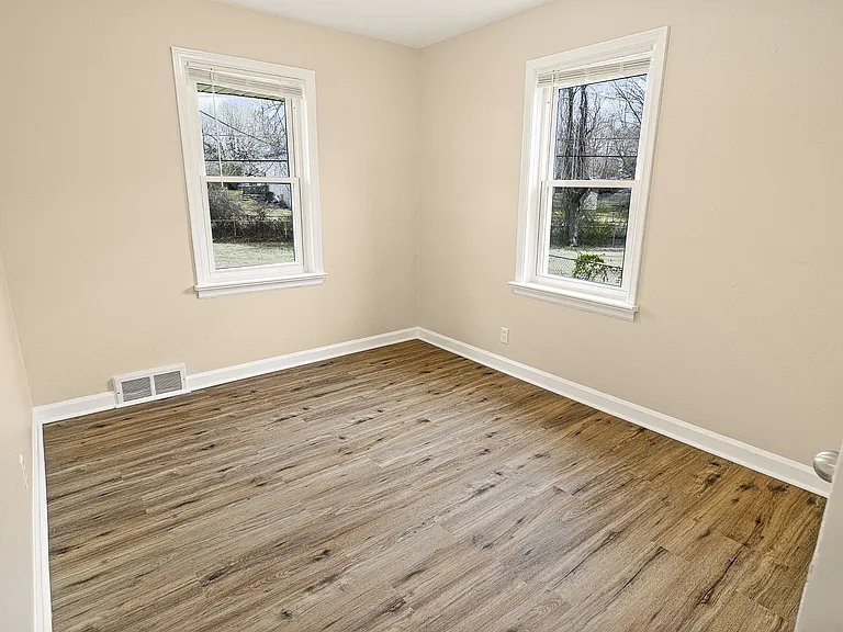 1201 Billings Dr — Photo 16