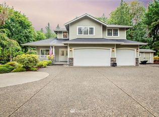 5421 Cooper Point Rd NW, Olympia, WA 98502