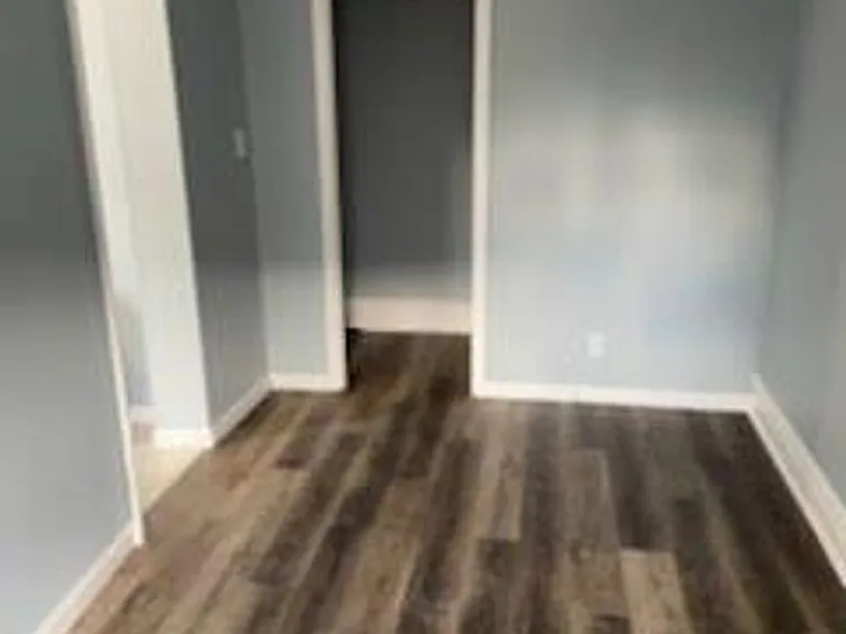 1428 W Gordon St — Photo 11