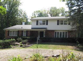 22206 280th Ave, Le Claire, IA 52753
