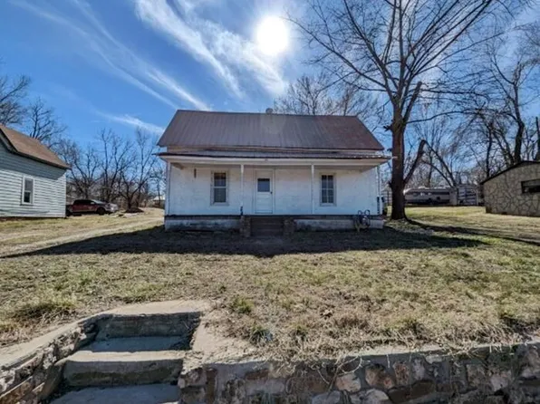 118 Main St E, Alpena, AR 72611