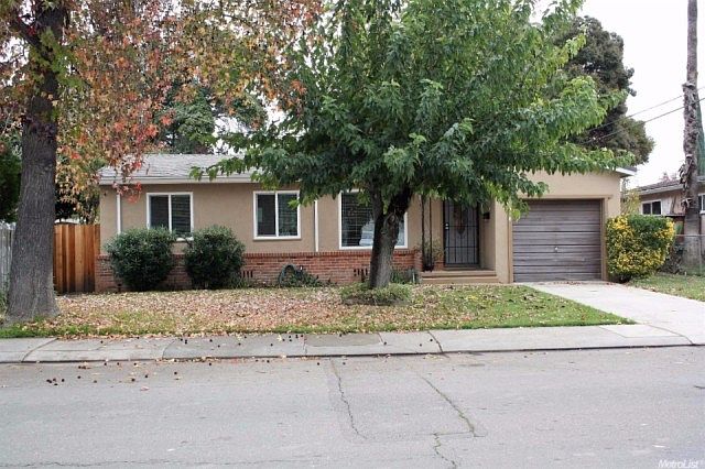 1st image of 1328 Queen Ave