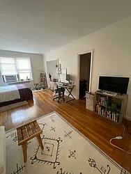 Rented by Royal House Realty, Inc.