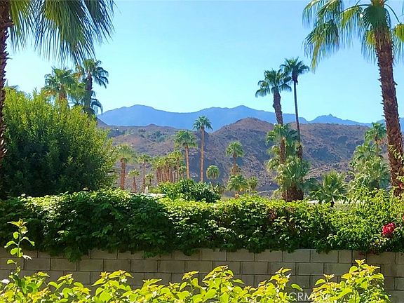 2nd image of 119 Del Mar St