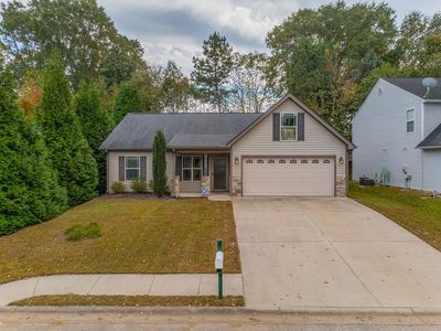 562 Chastine Dr, Spartanburg, SC, 29301