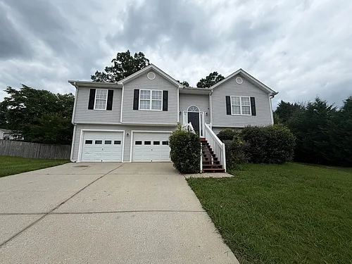 1613 Fort Perry Way Photo 1