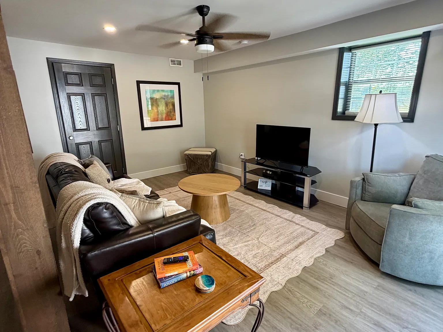 2 bed, 1400 sqft, $1,800 — Photo 3