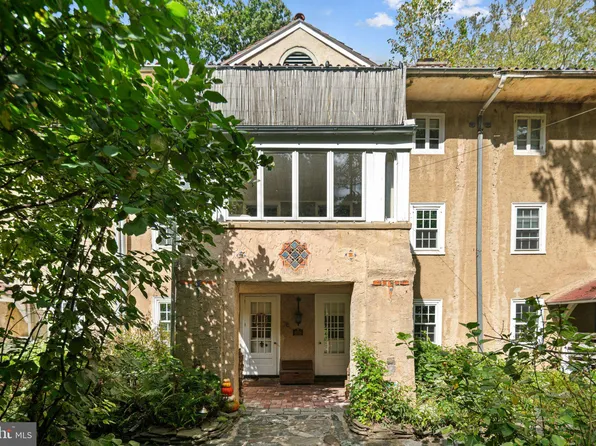 76 W Rose Valley Rd, Rose Valley, PA 19086